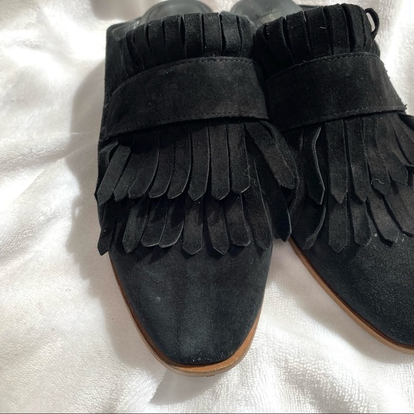 Steve Madden Adee black suede fringe mules size 7.5 - Picture 8 of 9